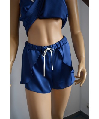 Pijama eleganta, confectionata din material satinat