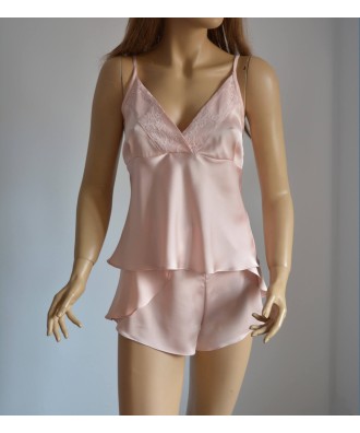 Pijama eleganta, confectionata din material satinat