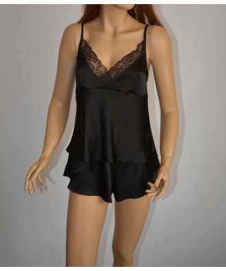 Pijama eleganta, confectionata din material satinat