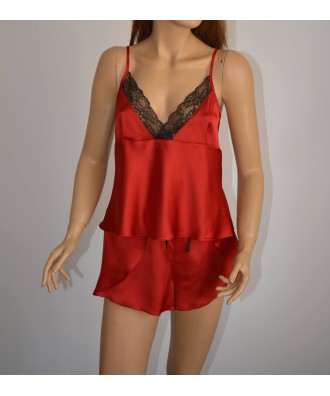 Pijama eleganta, confectionata din material satinat